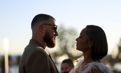 Kansas City Chiefs star Travis Kelce recently sent shockwaves through social media with a surprising plea to his ex-girlfriend, Kayla Nicole, urging her to return. Fans were left stunned as Kelce publicly expressed his desire for reconciliation, sparking intense speculation about the state of their relationship.However, what followed was even more unexpected. Instead of a typical response, Kayla Nicole's reaction was described as bizarre by many observers. While the details of her response remain unclear, it has left fans eagerly awaiting further developments in this intriguing saga.Kelce and Kayla Nicole's high-profile relationship has been closely followed by fans and media alike, making this public exchange all the more captivating. Stay tuned as this story continues to unfold.