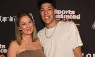 Breaking news: In a heartbreaking moment of profound loss, Patrick Mahomes, tears streaming down his face, reveals the shocking passing of his beloved younger brother, Jackson, whispering through his grief, 'He was my everything, the best brother I could ever have.'" https://vuxas.com/breaking-news-in-a-moment-of-deep-sorrow-Randi Mahomes weeps as she mourns the loss of her son...